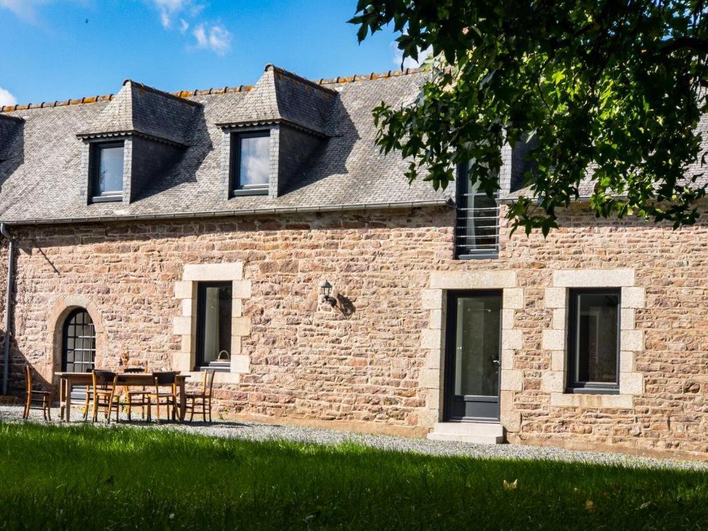 Longere Bretonne Chaleureuse Pres De La Mer Yvias Exterior photo